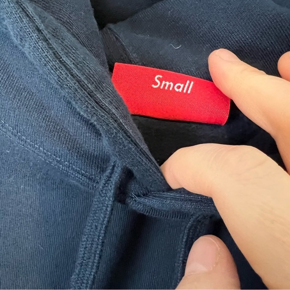 Supreme navy Hoodie sweater S - Picture 5 of 8